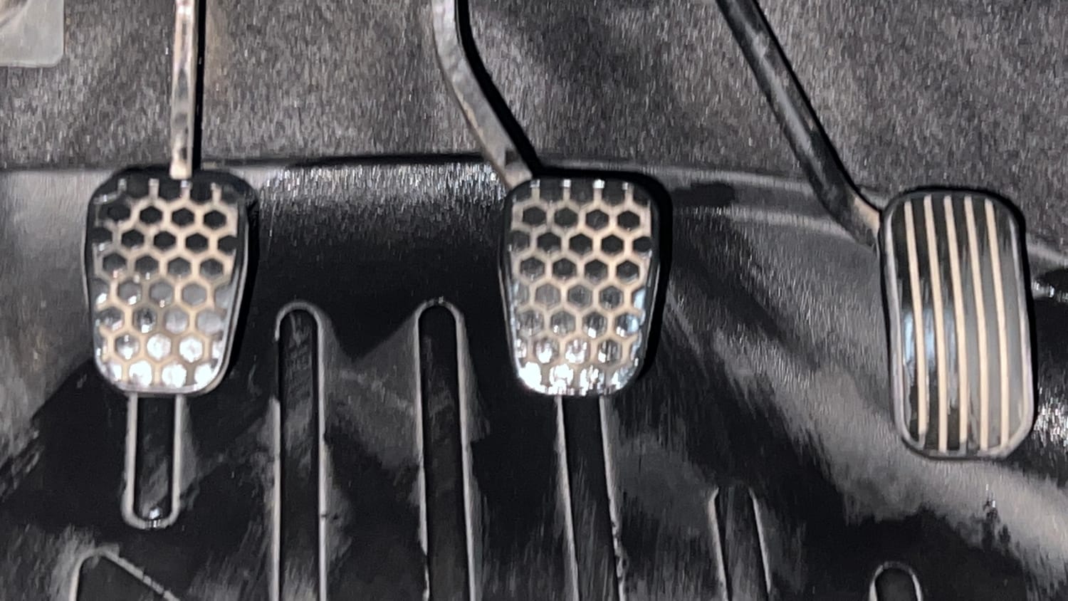 Used 2020 Tata Tiago XT Petrol Manual interior PEDALS VIEW