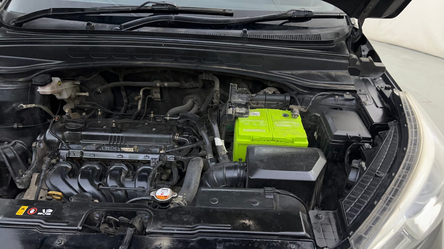 Used 2019 Hyundai Creta SX 1.6 AT Petrol Petrol Automatic engine ENGINE LEFT SIDE HINGE & APRON VIEW