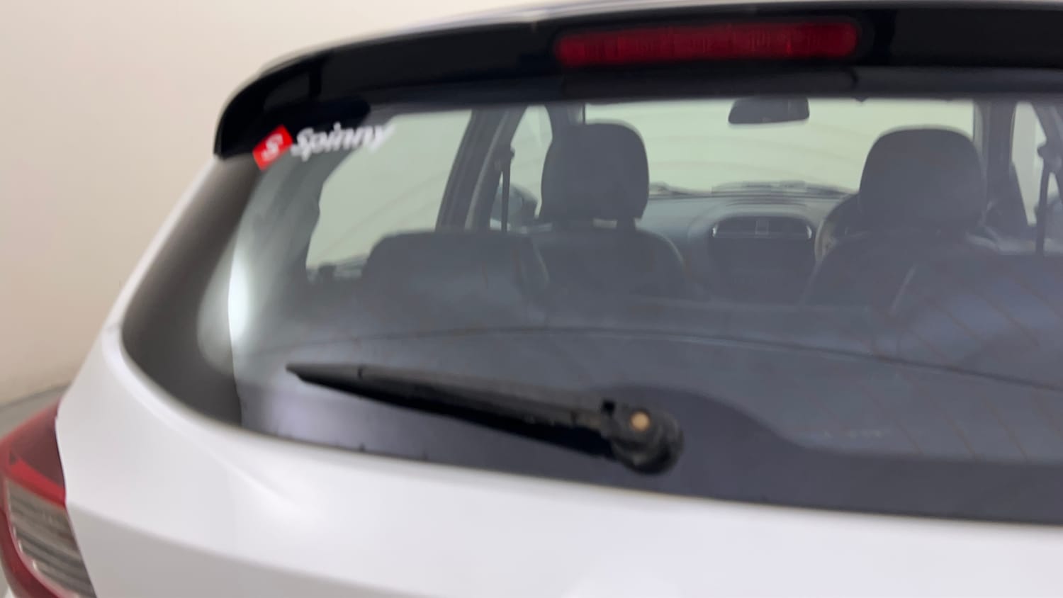 Used 2020 Tata Tiago XZA Plus Dual Tone Petrol Automatic top_features Rear wiper