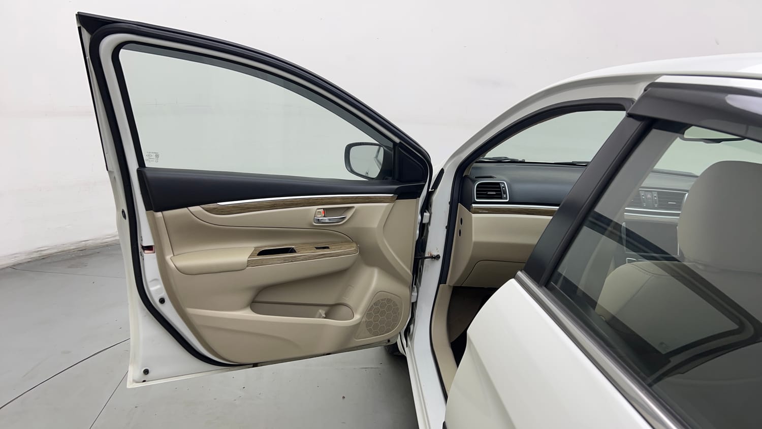Used 2022 Maruti Suzuki Ciaz Alpha 1.5 AT Petrol Automatic interior LEFT FRONT DOOR OPEN VIEW