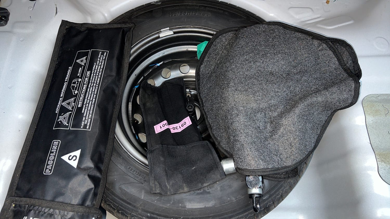 Used 2026 Hyundai Grand i10 Nios Magna 1.2 Kappa Petrol Manual tyres SPARE TYRE VIEW