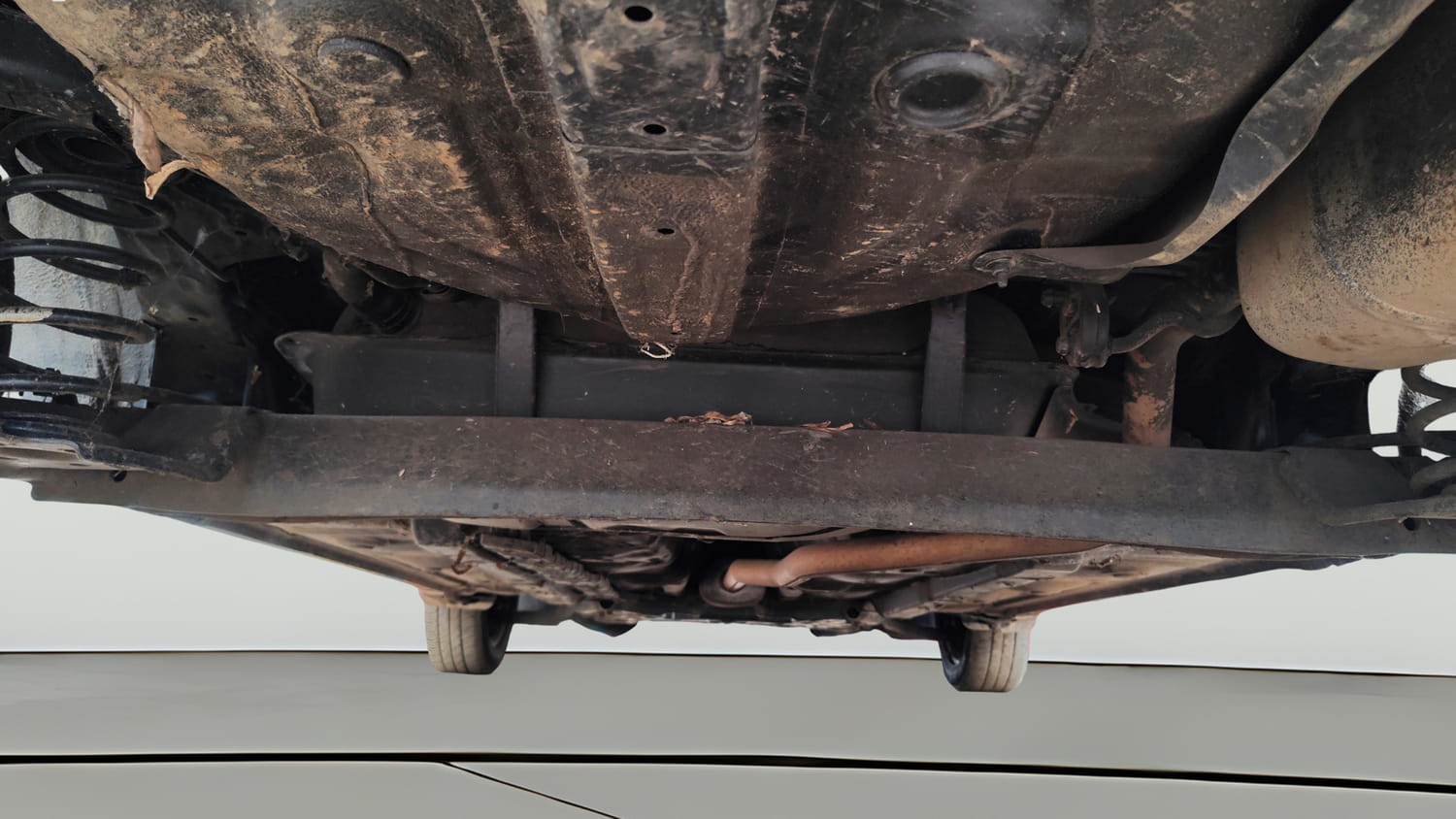 Used 2017 Hyundai Grand i10 Sportz (O) 1.2 Kappa VTVT Petrol Manual extra REAR UNDERBODY VIEW (TAKEN FROM REAR)