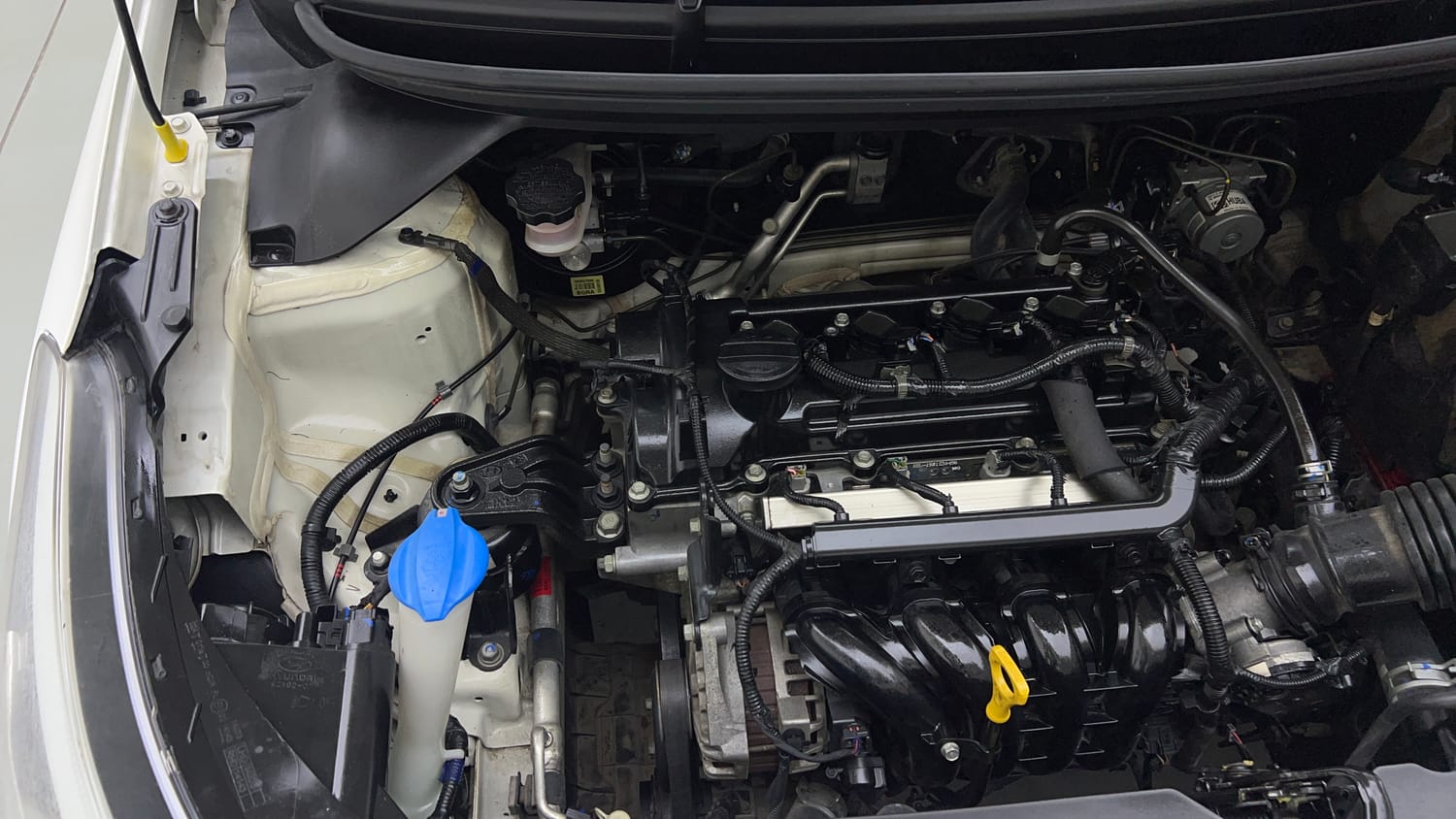 Used 2019 Hyundai Elite i20 Sportz Plus 1.2 Petrol Manual engine ENGINE RIGHT SIDE VIEW