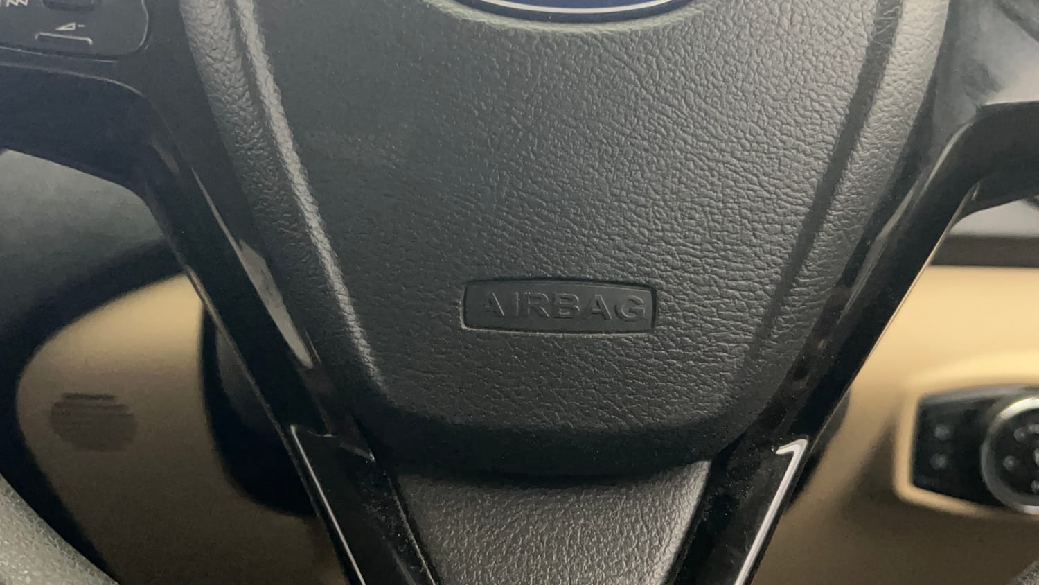 Used 2019 Ford Figo Aspire Titanium Plus 1.2 Ti-VCT Petrol Manual top_features Airbags