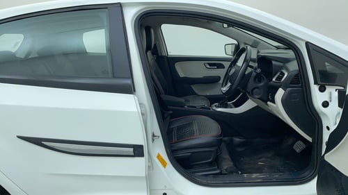Used 2022 Tata Altroz XZA Petrol Petrol Automatic interior RIGHT SIDE FRONT DOOR CABIN VIEW