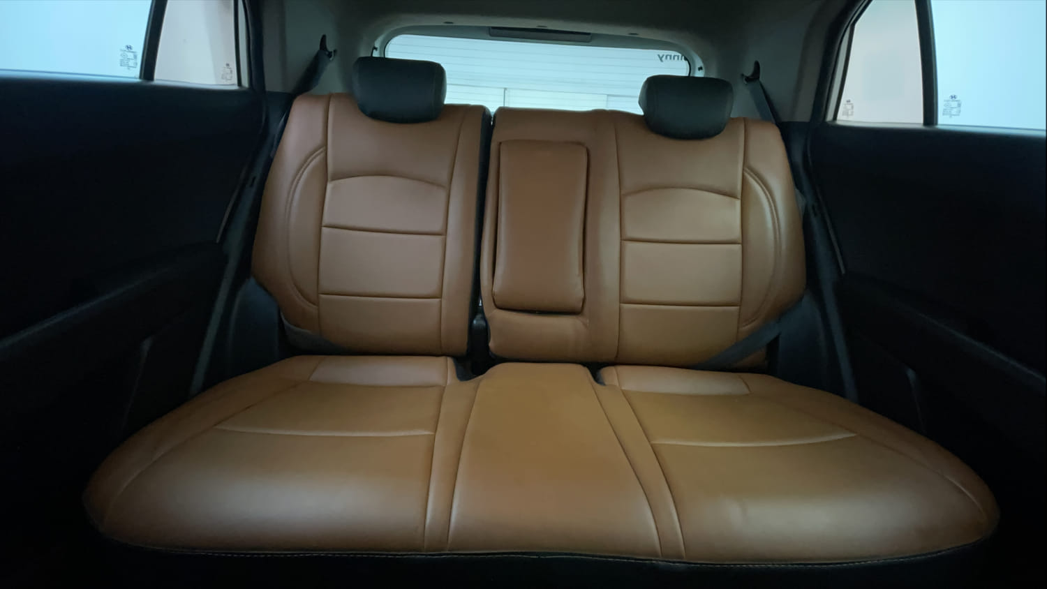 Used 2018 Hyundai Creta SX Plus 1.6 AT CRDI Diesel Automatic interior REAR SEAT CONDITION VIEW