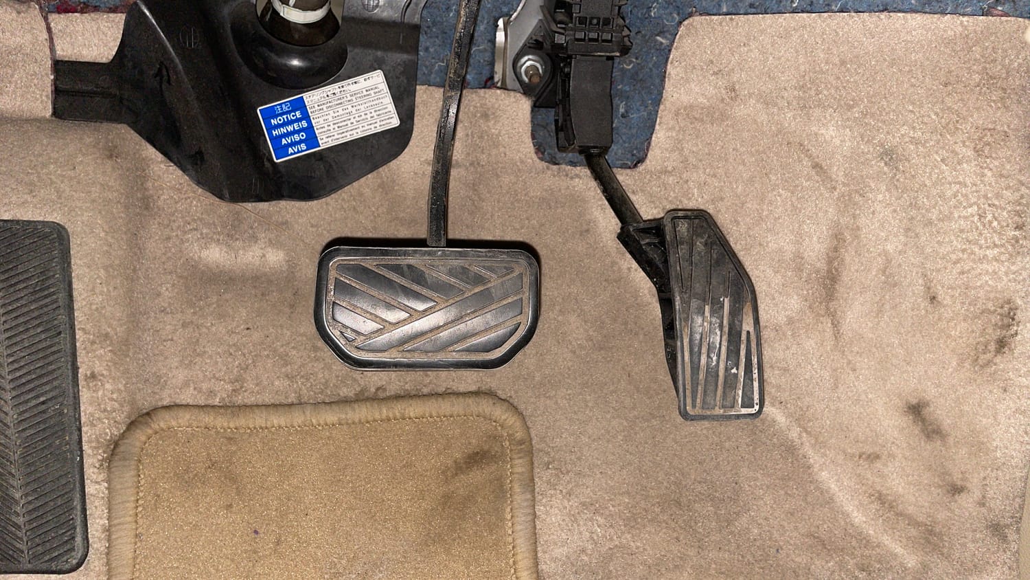 Used 2018 Maruti Suzuki Dzire VXi AMT Petrol Automatic interior PEDALS VIEW