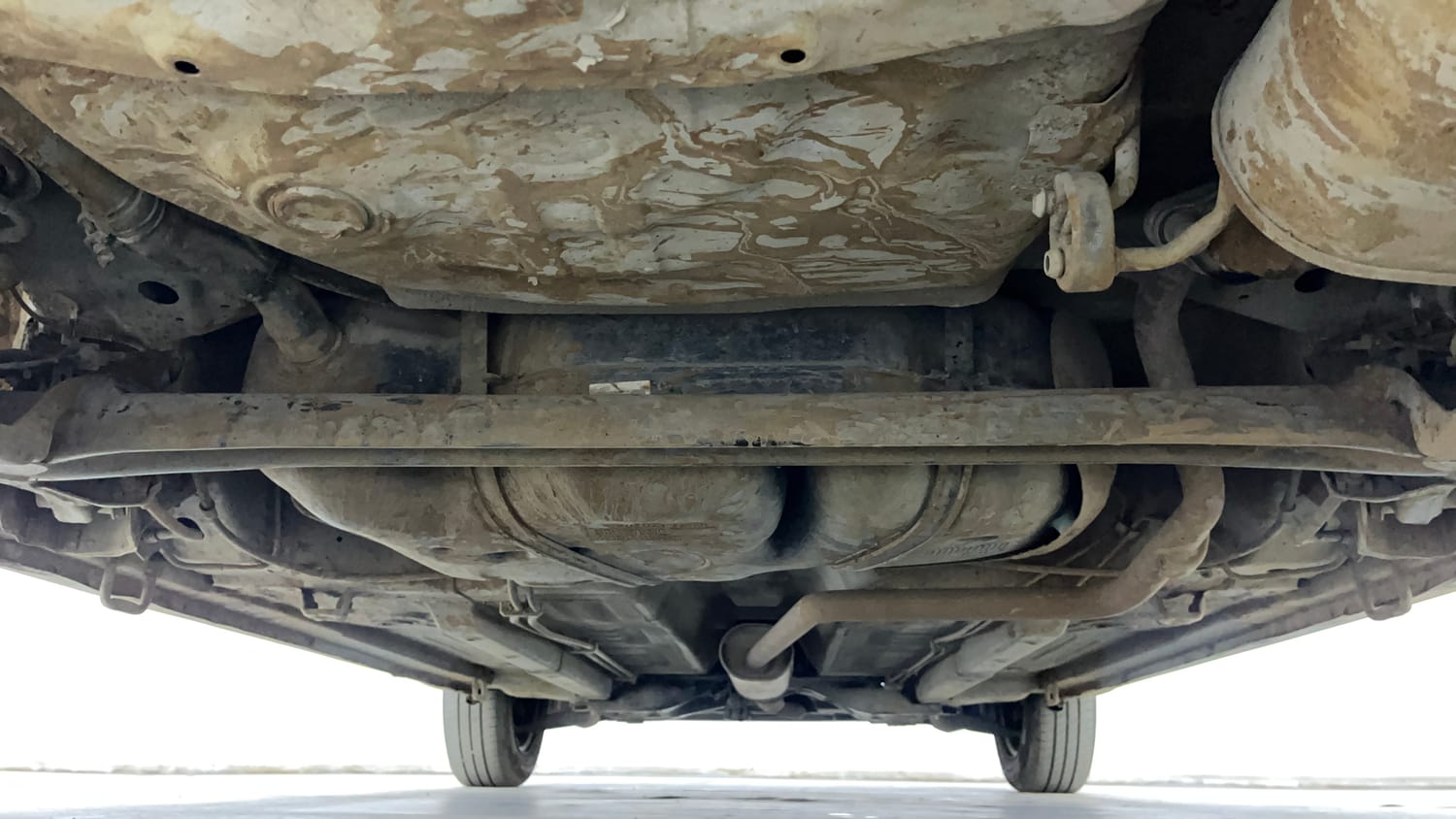 Used 2019 Maruti Suzuki Celerio X Vxi AMT Petrol Automatic extra REAR UNDERBODY VIEW (TAKEN FROM REAR)