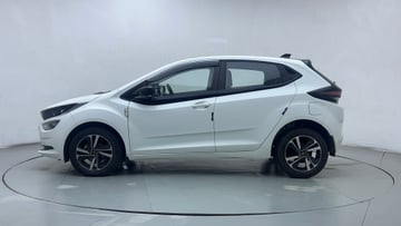 Used 2023 Tata Altroz XZ Plus (S) Diesel Diesel Manual Image
