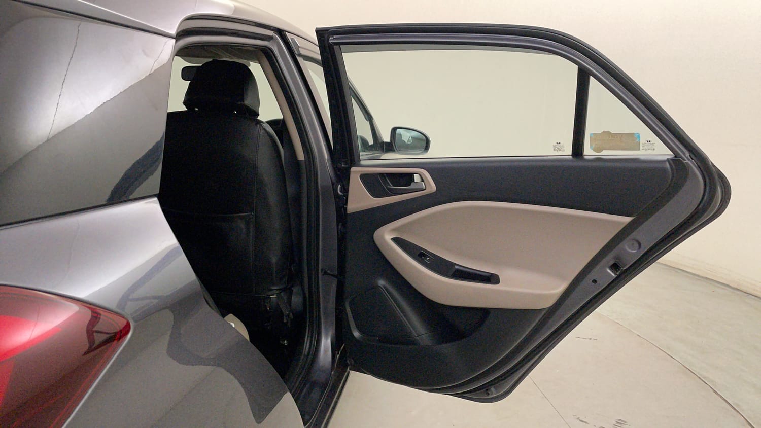 Used 2017 Hyundai Elite i20 Asta 1.2 Petrol Manual interior RIGHT REAR DOOR OPEN VIEW