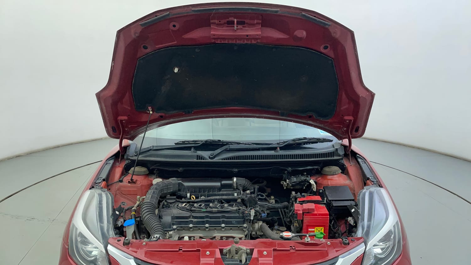 Used 2019 Maruti Suzuki Baleno Delta MT Petrol Manual engine ENGINE & BONNET OPEN FRONT VIEW