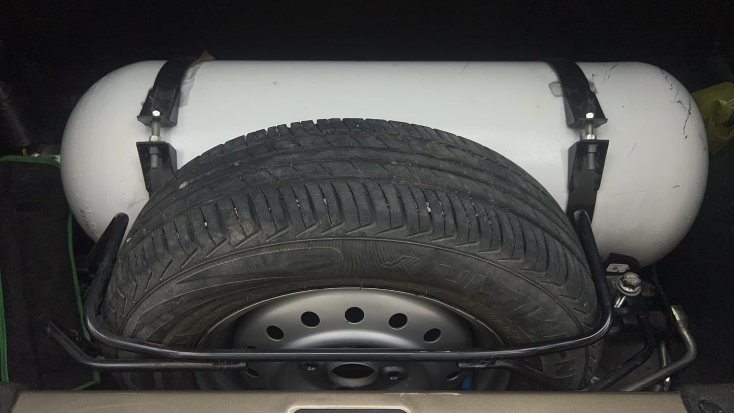 Used 2022 Maruti Suzuki Wagon R LXI 1.0 CNG Cng Manual tyres SPARE TYRE VIEW