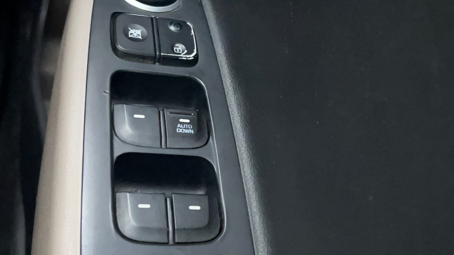 Used 2016 Hyundai Grand i10 Magna 1.2 Kappa VTVT Petrol Manual top_features Power windows