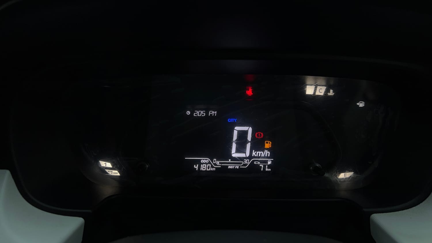 Used 2025 Tata Punch Pure (o) Petrol Manual interior CLUSTERMETER VIEW