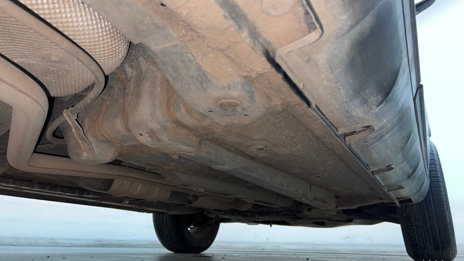 Used 2022 Hyundai Venue SX 1.2 Petrol Petrol Manual extra REAR RIGHT UNDERBODY VIEW
