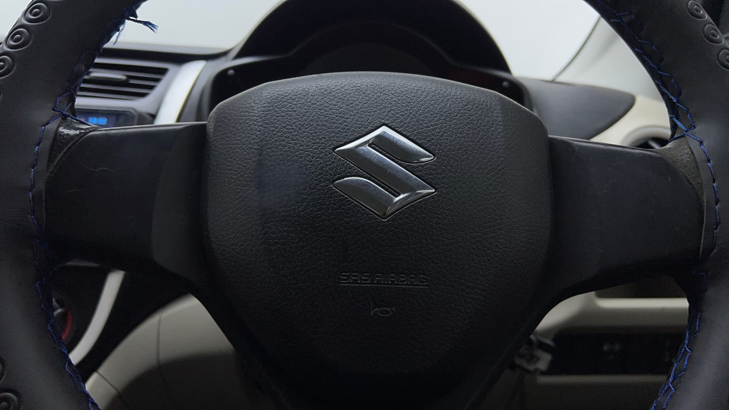 Used 2019 Maruti Suzuki Celerio VXi CNG Cng Manual top_features Airbags