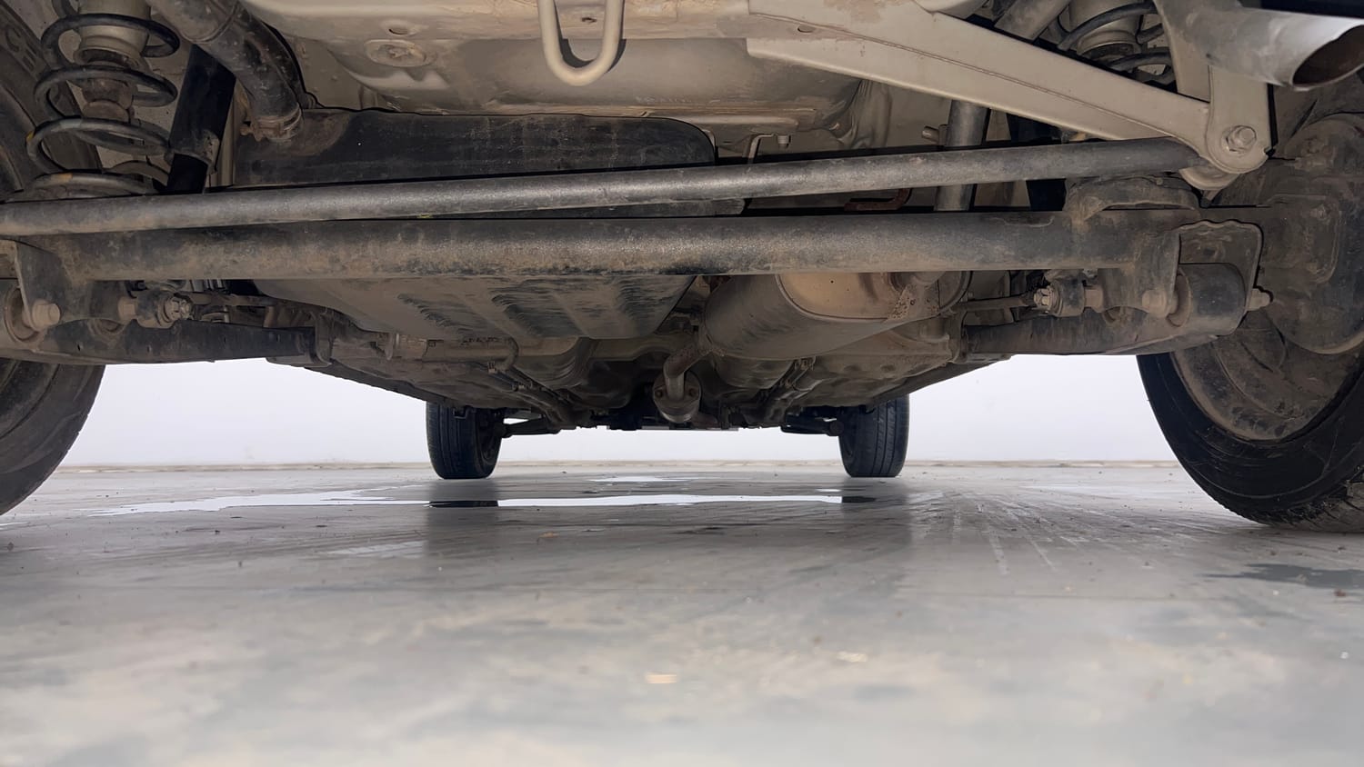 Used 2012 Maruti Suzuki Alto K10 VXi Petrol Manual extra REAR UNDERBODY VIEW (TAKEN FROM REAR)