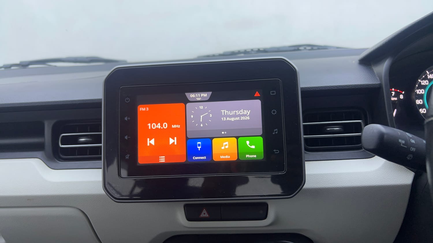 Used 2021 Maruti Suzuki Ignis Zeta 1.2 AMT Petrol Automatic interior MUSIC SYSTEM & AC CONTROL VIEW