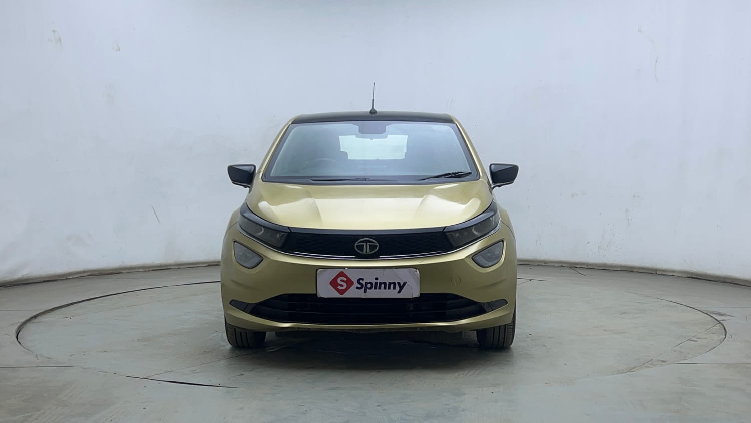 Used 2021 Tata Altroz XZ Plus Petrol Petrol Manual exterior FRONT VIEW
