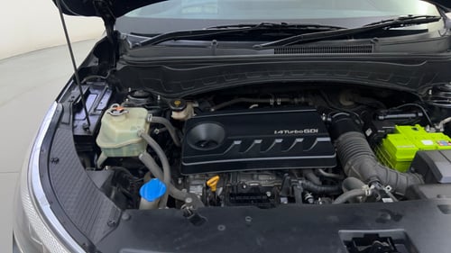 Used 2019 kia Seltos GTX DCT 1.4 Petrol Automatic engine ENGINE RIGHT SIDE HINGE & APRON VIEW