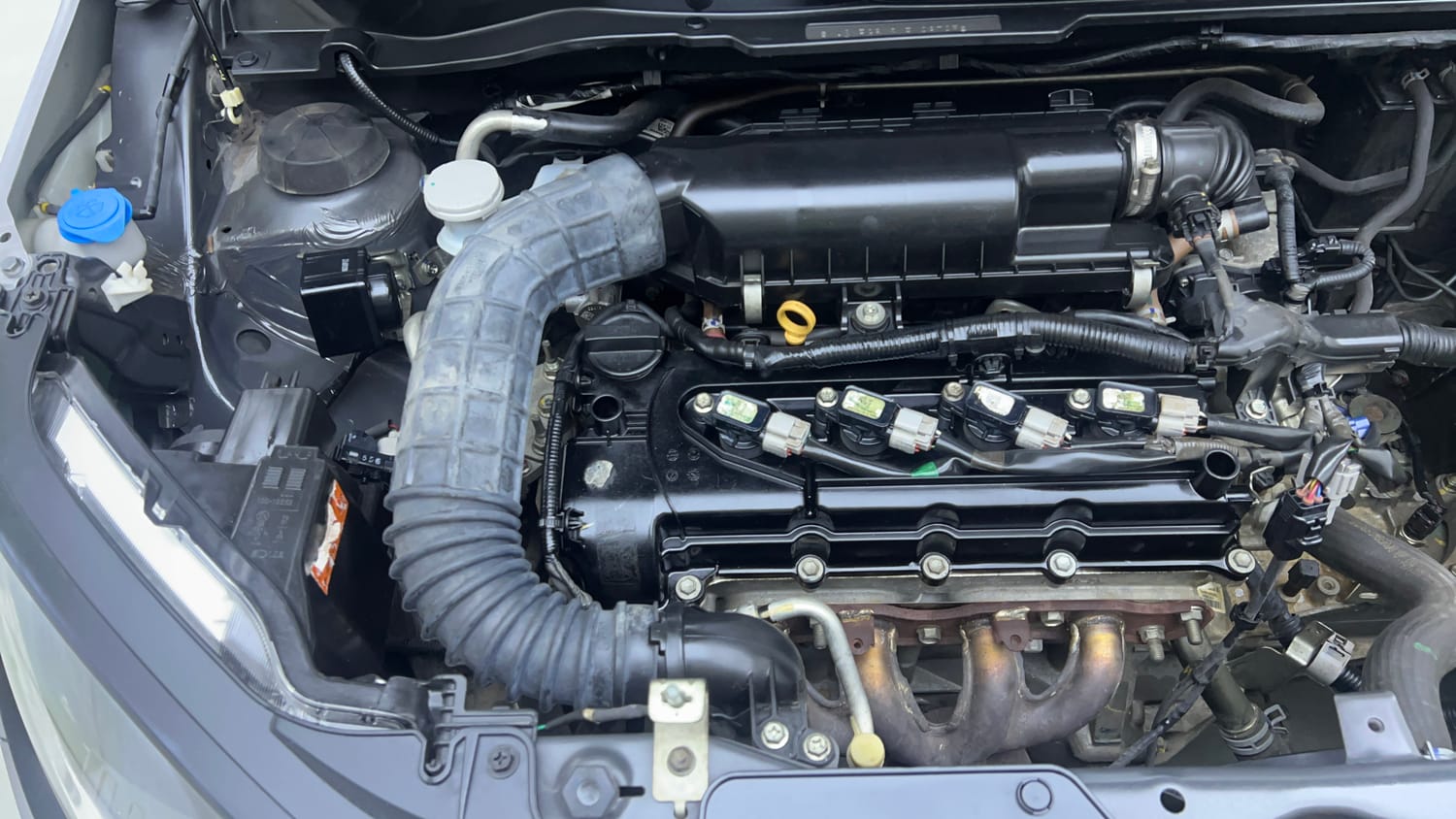 Used 2018 Maruti Suzuki Ignis Delta 1.2 MT Petrol Manual engine ENGINE RIGHT SIDE VIEW