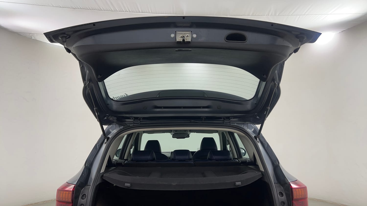 Used 2022 Kia Seltos X Line 1.5 Diesel AT Diesel Automatic interior DICKY DOOR OPEN VIEW