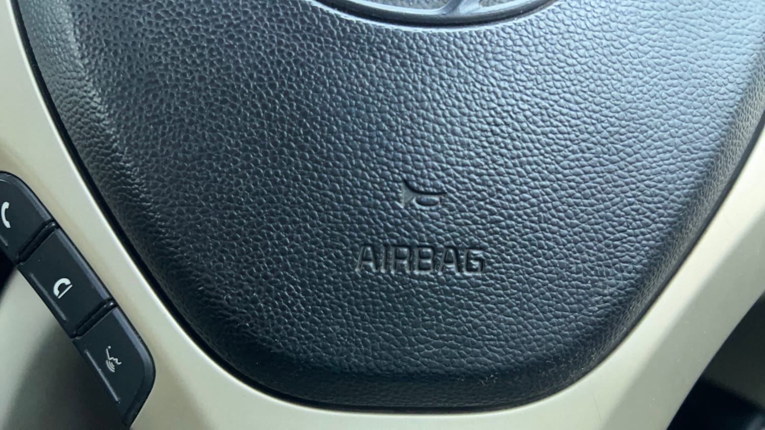 Used 2019 Hyundai Santro Sportz CNG Cng Manual top_features Airbags