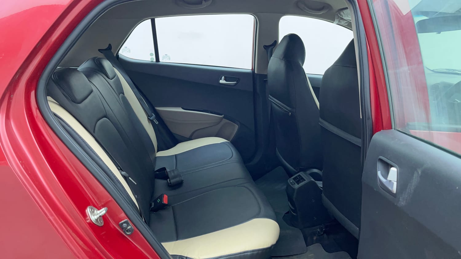 Used 2019 Hyundai Grand i10 Sportz 1.2 Kappa VTVT Petrol Manual interior RIGHT SIDE REAR DOOR CABIN VIEW
