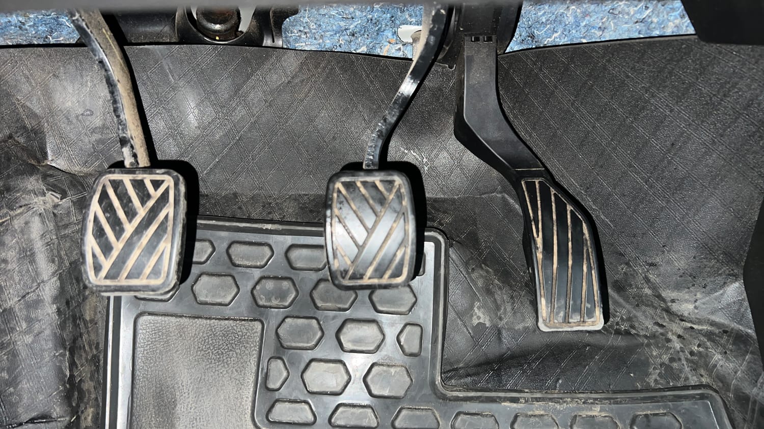Used 2023 Maruti Suzuki Brezza ZXi Petrol Manual interior PEDALS VIEW