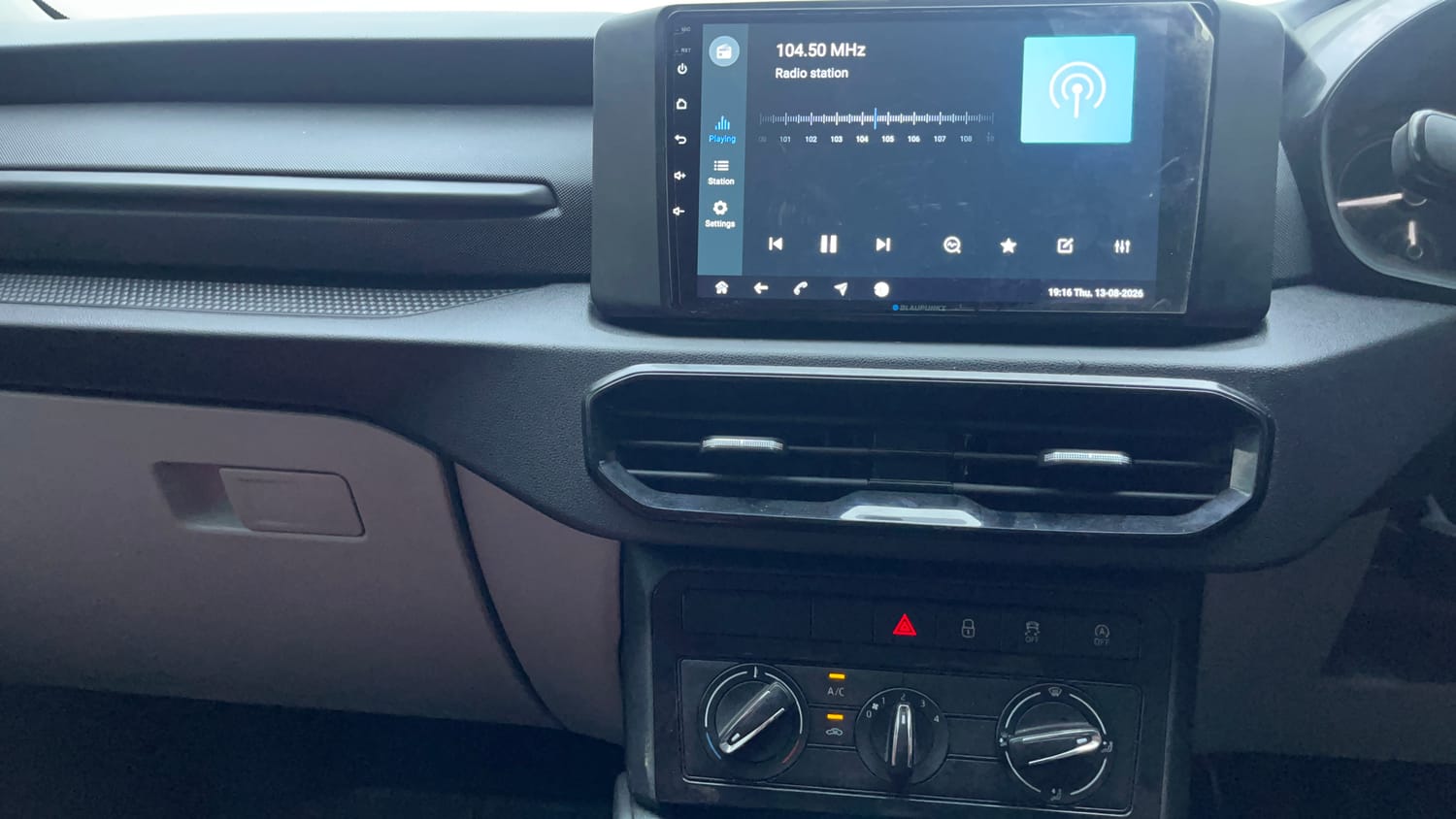 Used 2025 Skoda Kylaq Classic Petrol Manual interior MUSIC SYSTEM & AC CONTROL VIEW