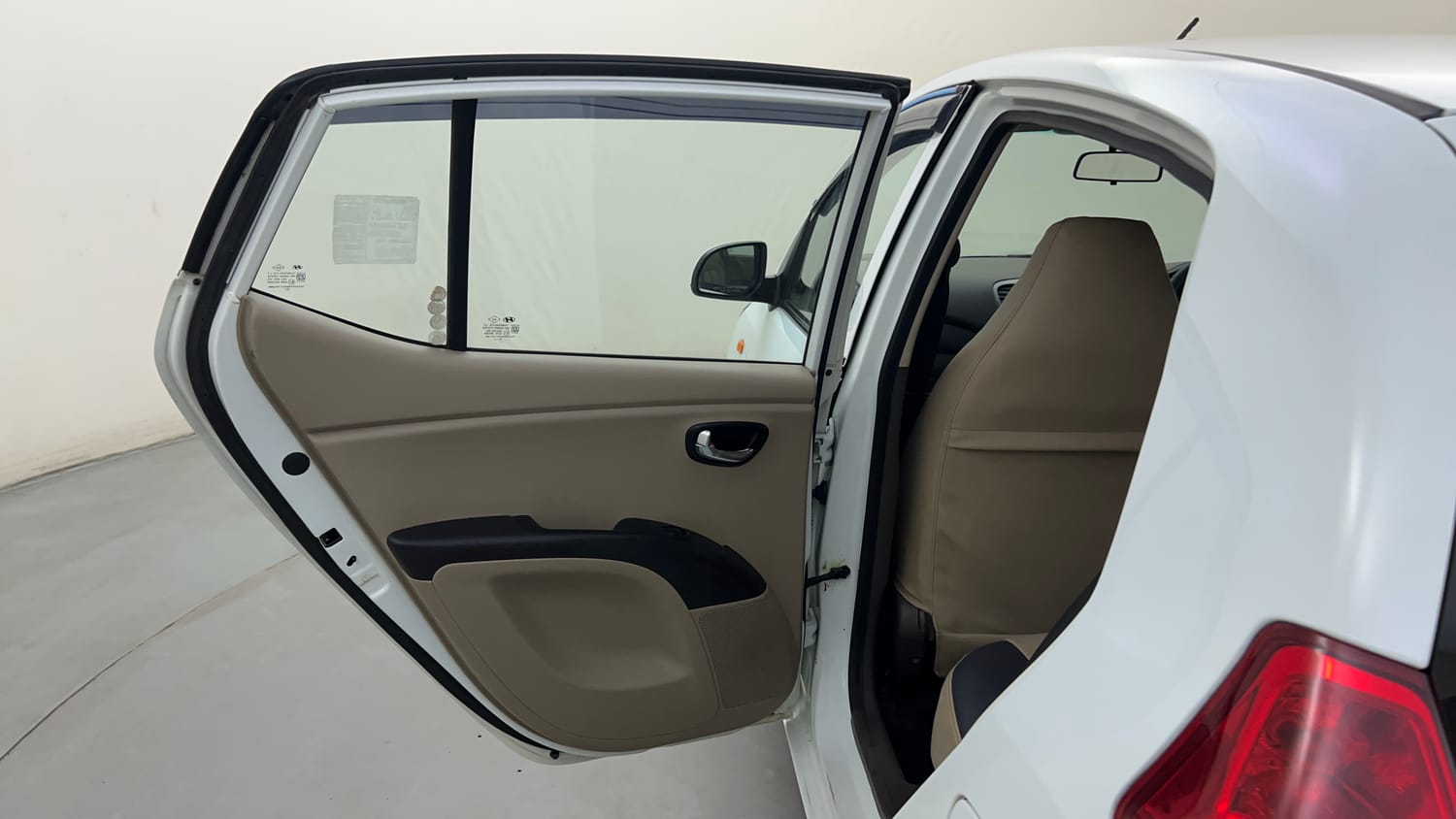 Used 2012 Hyundai i10 Magna 1.1 iRDE2 Petrol Manual interior LEFT REAR DOOR OPEN VIEW
