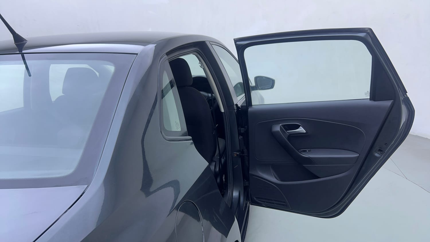 Used 2019 Volkswagen Ameo Comfortline 1.0L (P) Petrol Manual interior RIGHT REAR DOOR OPEN VIEW
