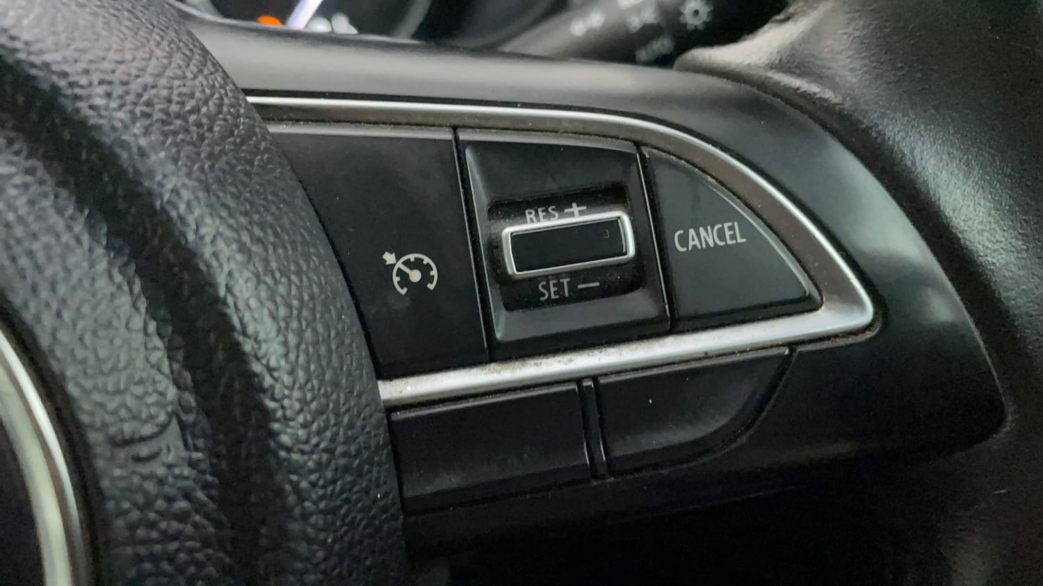 Used 2023 Maruti Suzuki Grand Vitara Alpha Smart Hybrid Petrol Manual top_features Cruise control