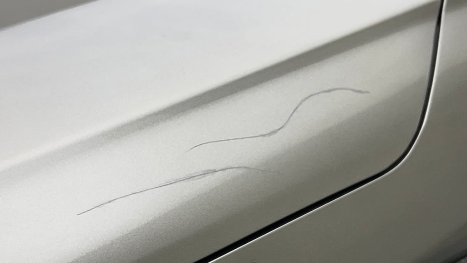 Used 2023 Maruti Suzuki Brezza VXi Petrol Manual dents MINOR SCRATCH