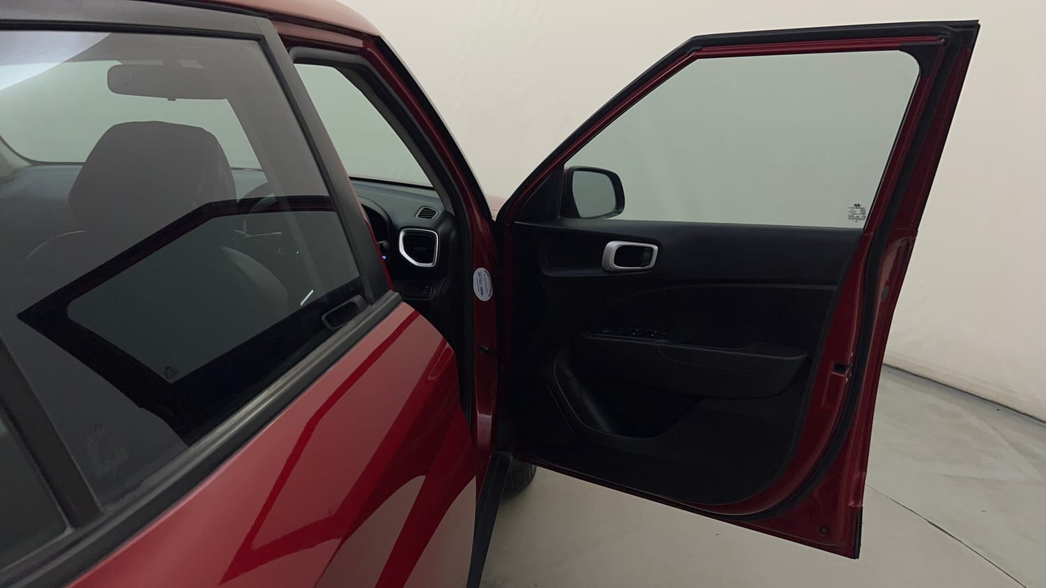 Used 2019 hyundai Venue SX 1.0 Turbo Petrol Petrol Manual interior RIGHT FRONT DOOR OPEN VIEW