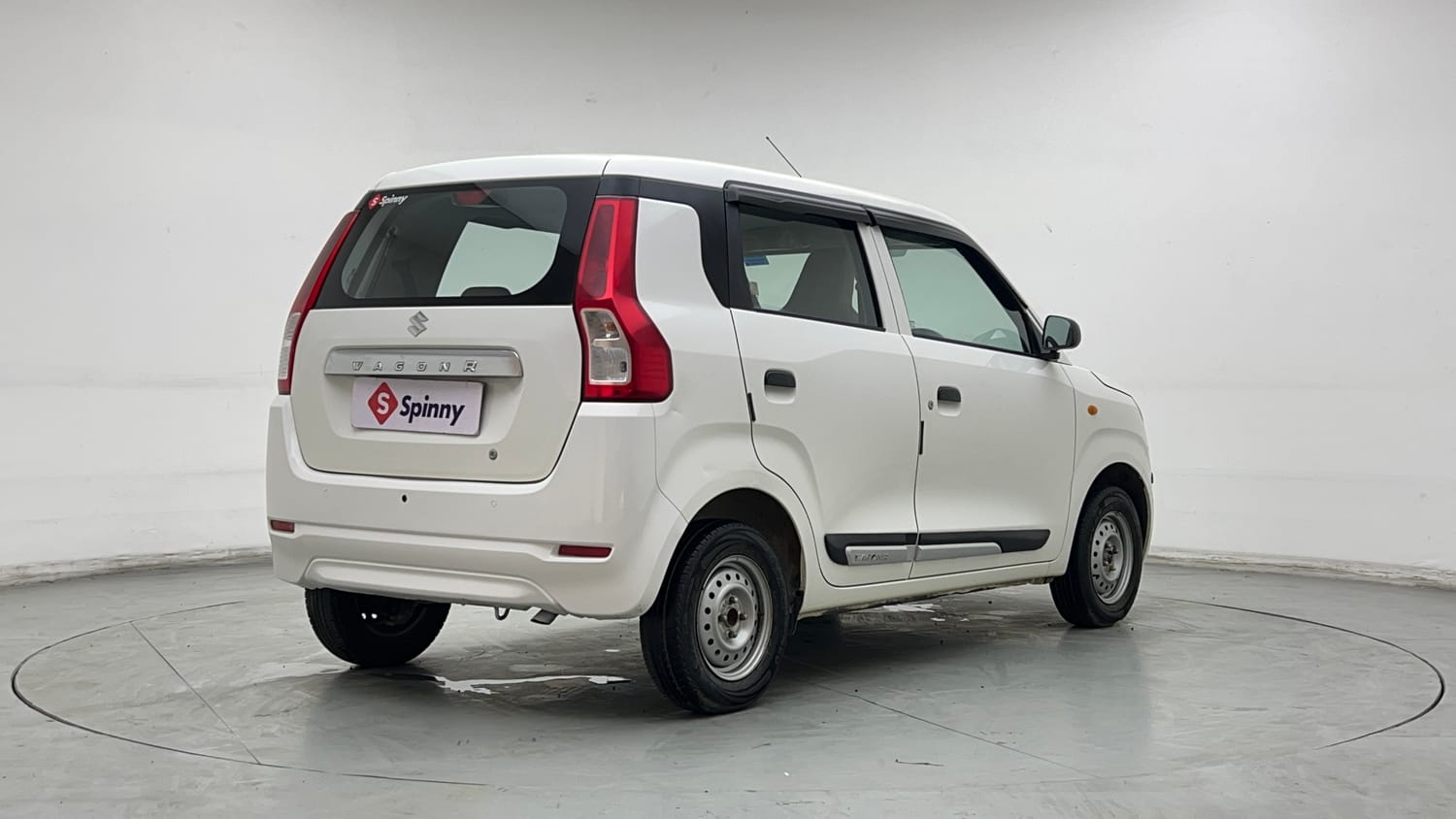 Used 2023 Maruti Suzuki Wagon R LXI 1.0 Petrol Manual exterior RIGHT REAR CORNER VIEW