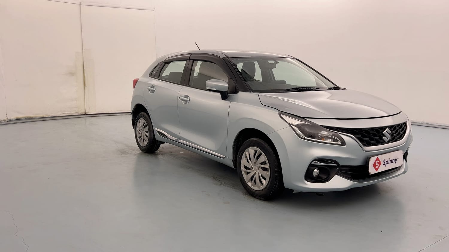 Used 2023 Maruti Suzuki Baleno Delta MT Petrol Manual exterior RIGHT FRONT CORNER VIEW