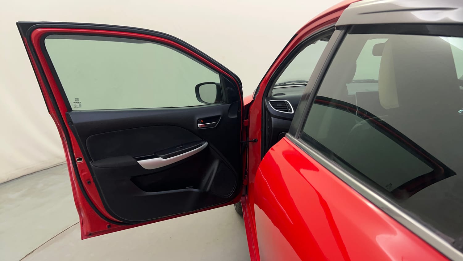 Used 2017 Maruti Suzuki Baleno Zeta 1.2 Petrol Manual interior LEFT FRONT DOOR OPEN VIEW