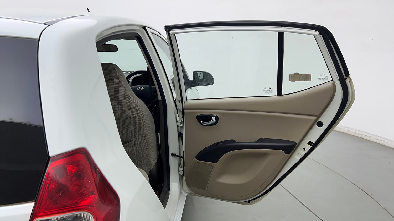 Used 2013 Hyundai i10 Magna 1.1 iRDE2 Petrol Manual interior RIGHT REAR DOOR OPEN VIEW