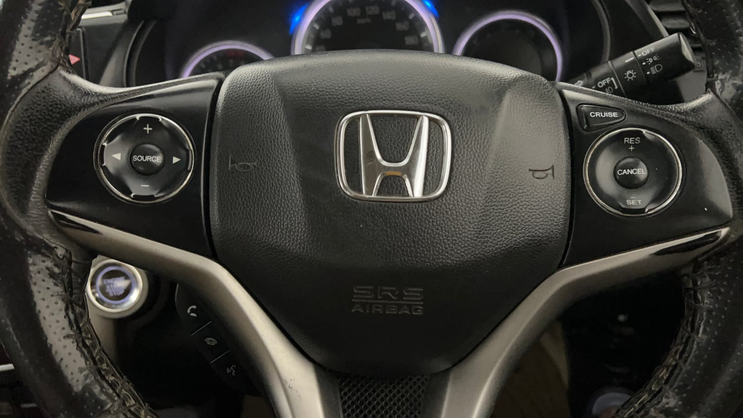 Used 2019 Honda City VX Petrol Petrol Manual top_features Cruise control
