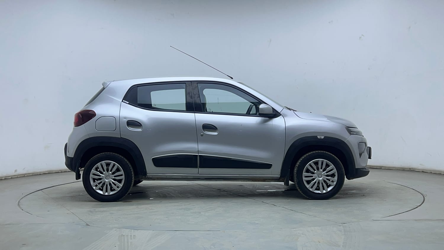 Used 2020 Renault Kwid 1.0 RXT AMT Opt Petrol Automatic exterior RIGHT SIDE VIEW