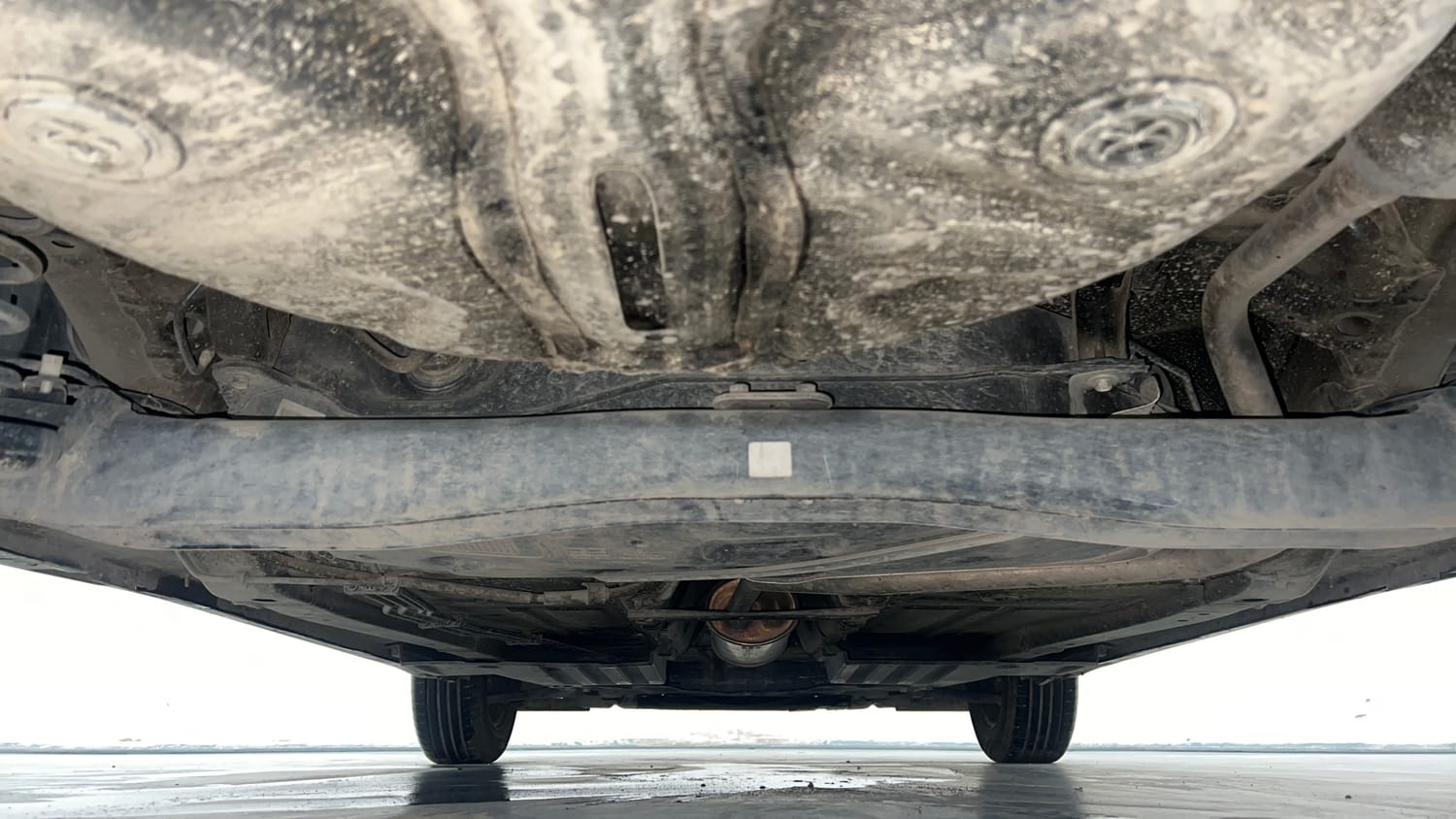 Used 2023 Maruti Suzuki Baleno Delta MT Petrol Manual extra REAR UNDERBODY VIEW (TAKEN FROM REAR)