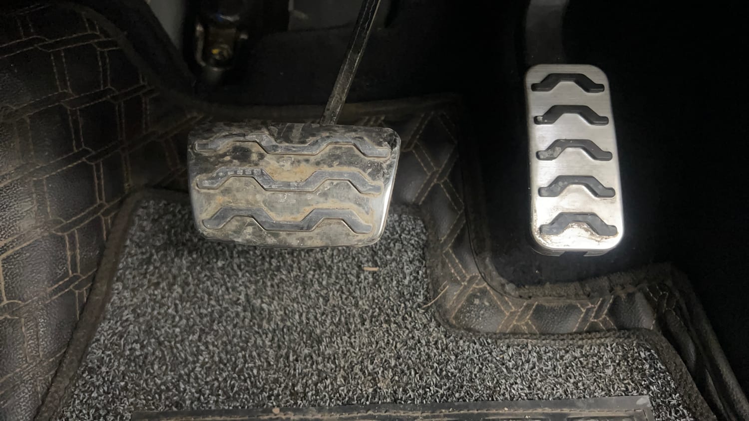 Used 2022 Kia Seltos X Line 1.5 Diesel AT Diesel Automatic interior PEDALS VIEW