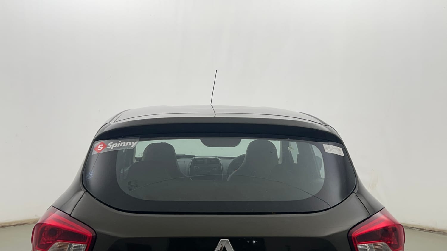Used 2017 Renault Kwid 1.0 RXL Petrol Manual exterior BACK WINDSHIELD VIEW