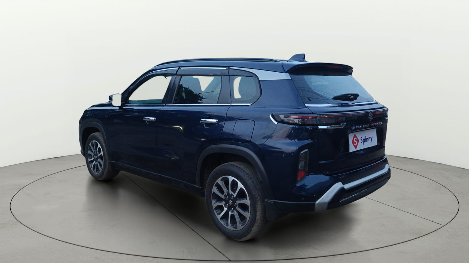 Used 2022 Maruti Suzuki Grand Vitara Alpha Smart Hybrid AT Petrol Automatic exterior LEFT REAR CORNER VIEW