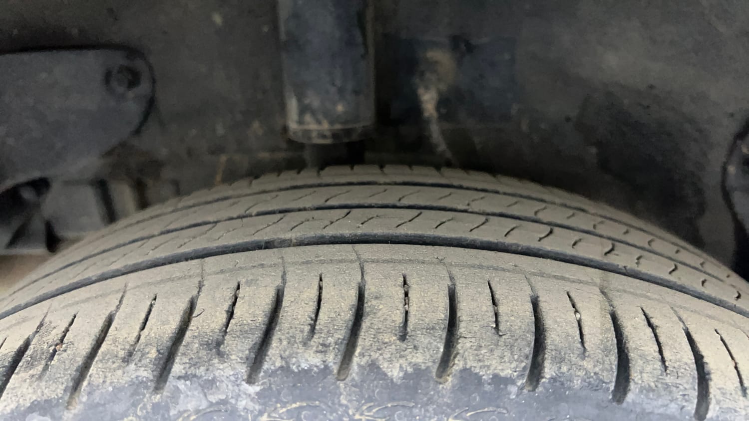 Used 2016 Tata Zest XMS Petrol Petrol Manual tyres RIGHT REAR TYRE TREAD VIEW