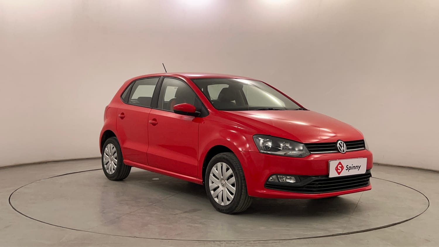 Used 2016 Volkswagen Polo Comfortline 1.2L (P) Petrol Manual exterior RIGHT FRONT CORNER VIEW