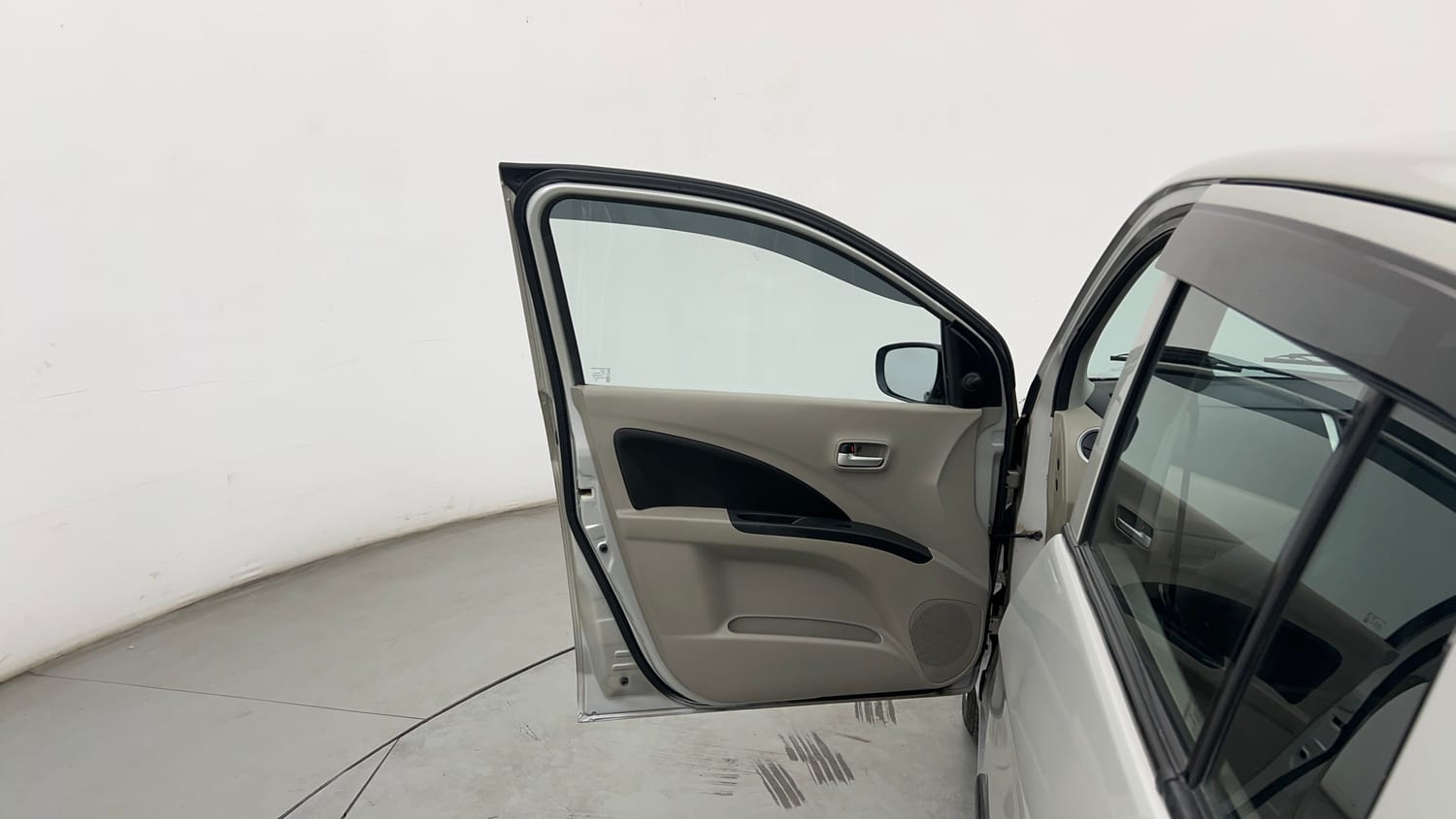 Used 2015 Maruti Suzuki Celerio VXi Petrol Manual interior LEFT FRONT DOOR OPEN VIEW