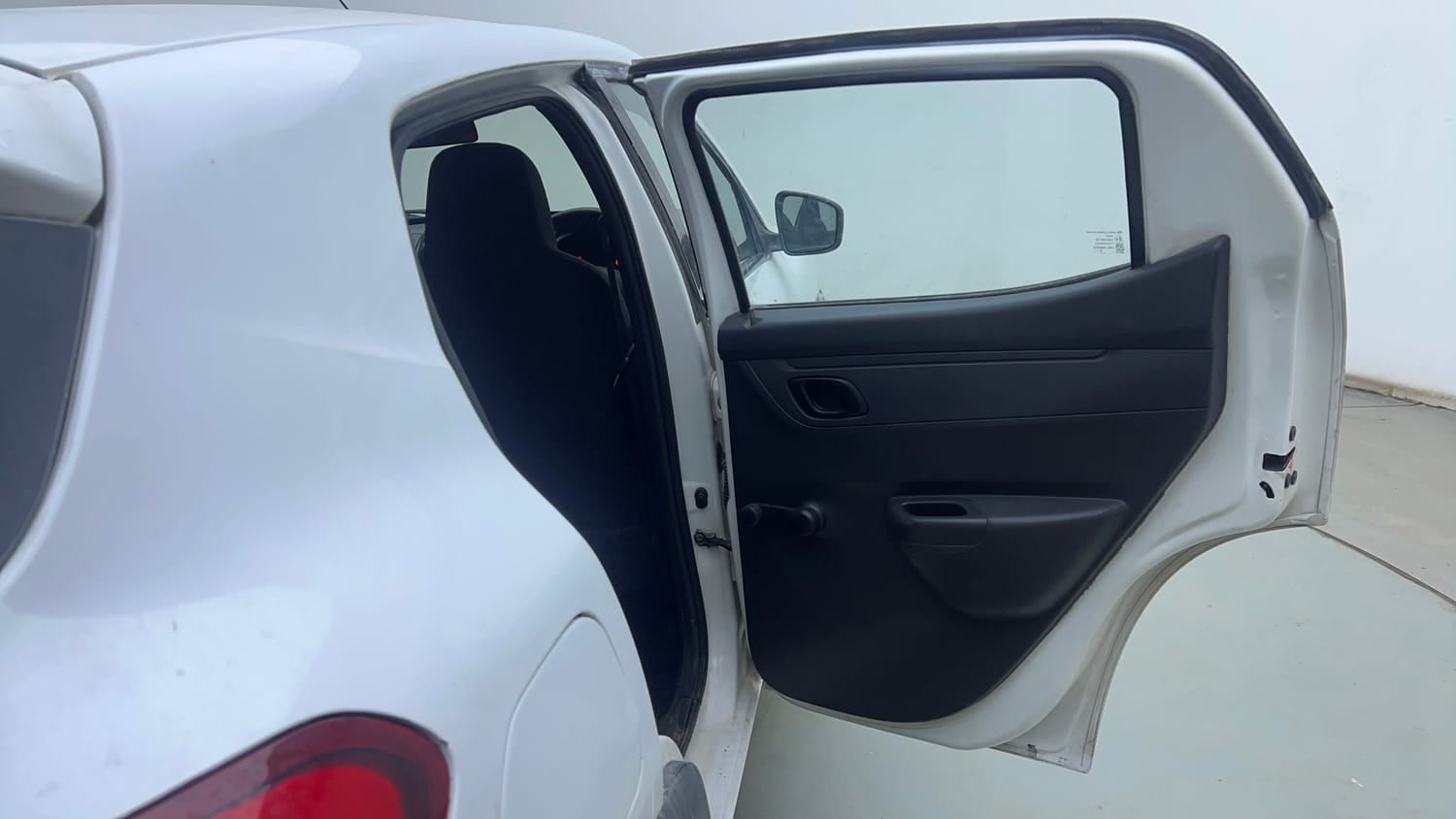 Used 2016 Renault Kwid RXT Petrol Manual interior RIGHT REAR DOOR OPEN VIEW