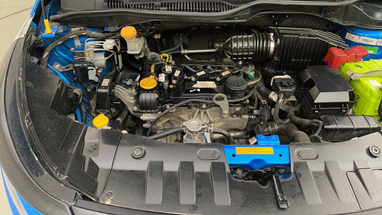 Used 2022 Tata Altroz XZ Plus Petrol Petrol Manual engine ENGINE RIGHT SIDE VIEW